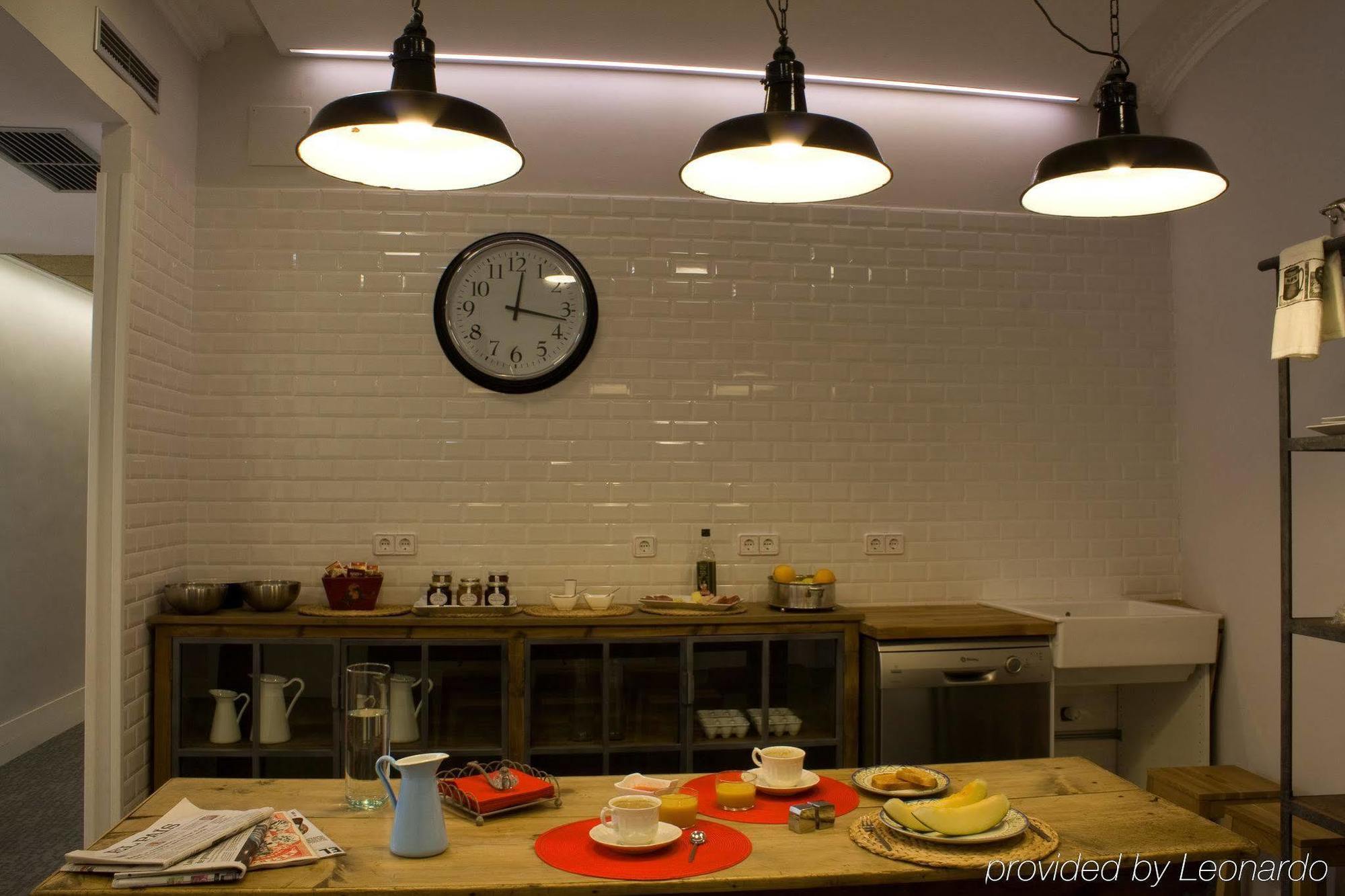 Numa Madrid Script Aparthotel Restaurant photo